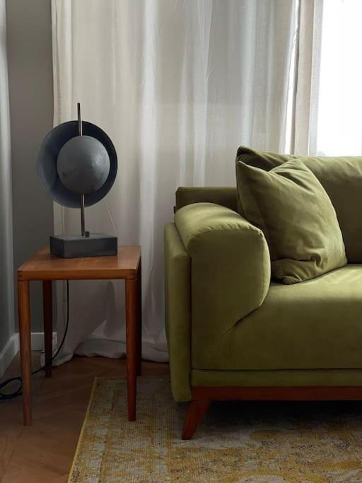 Stunning 1Bd Flat With 50M2 Terrace In The City Center Bukarest Exterior foto